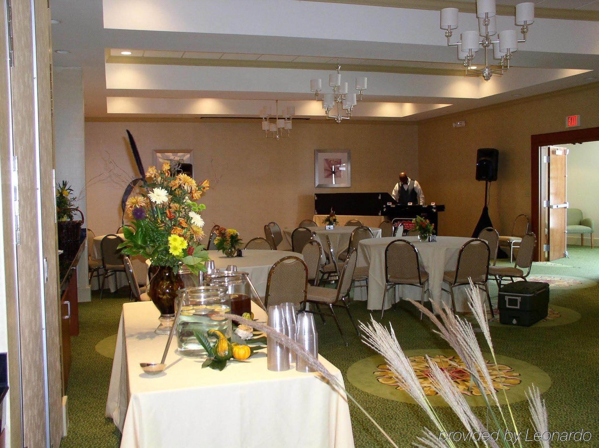 Holiday Inn Santee By Ihg Restoran fotoğraf